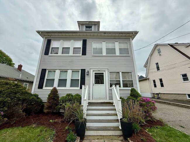 property at 10 Newcastle Rd