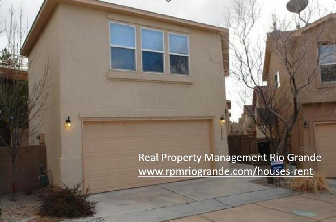 12516 Alps Way NE in Albuquerque, NM - Building Photo