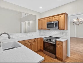 40 Miller's Joist in Plymouth, MA - Foto de edificio - Building Photo