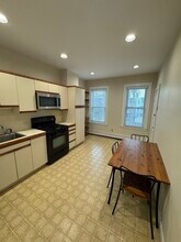 883 E 4th St in Boston, MA - Building Photo - Building Photo