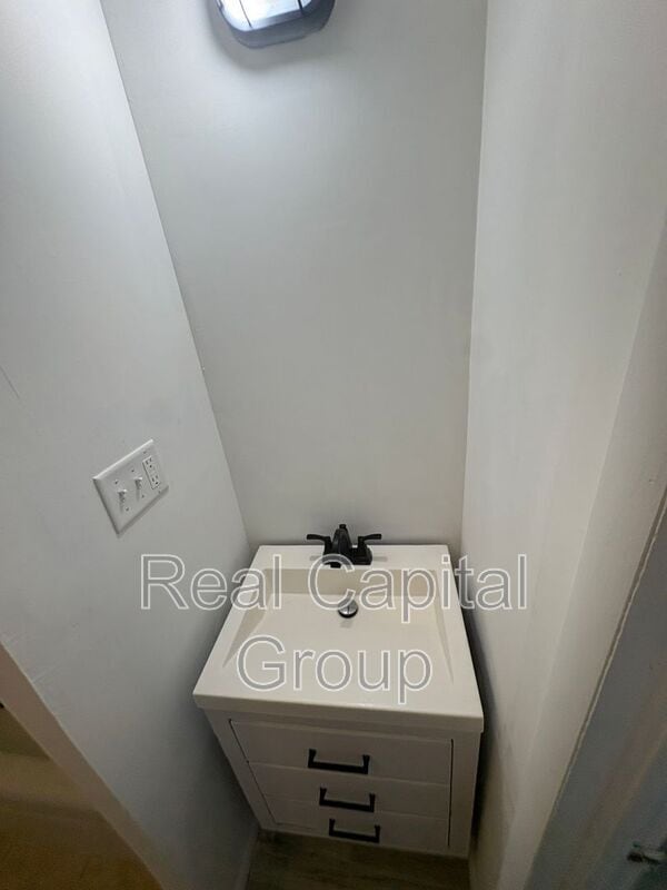 1210 1st Ave in Schenectady, NY - Foto de edificio - Building Photo