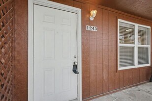 1241-1247-1247 W Sunset Dr in Rogers, AR - Building Photo