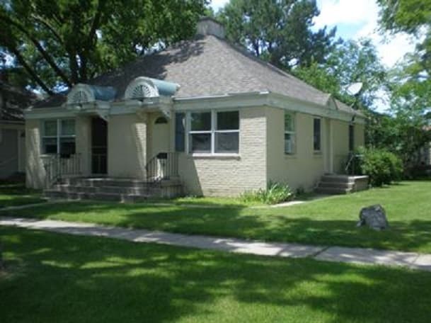 2404 W 1st St, Unit 2404