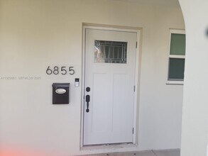 6855 W 2nd Ln in Hialeah, FL - Building Photo - Building Photo