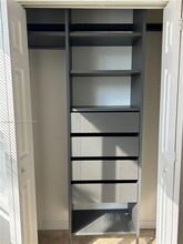 953 SW 10th St in Miami, FL - Building Photo - Building Photo