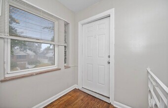 1806 Dale Rd in Cincinnati, OH - Building Photo - Building Photo