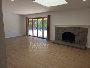 2994 Roundhill Rd in Alamo, CA - Building Photo - Building Photo
