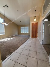 14793 N 100th Pl in Scottsdale, AZ - Building Photo - Building Photo