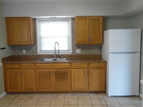 564 Freeman Dr in Lexington, KY - Building Photo - Building Photo
