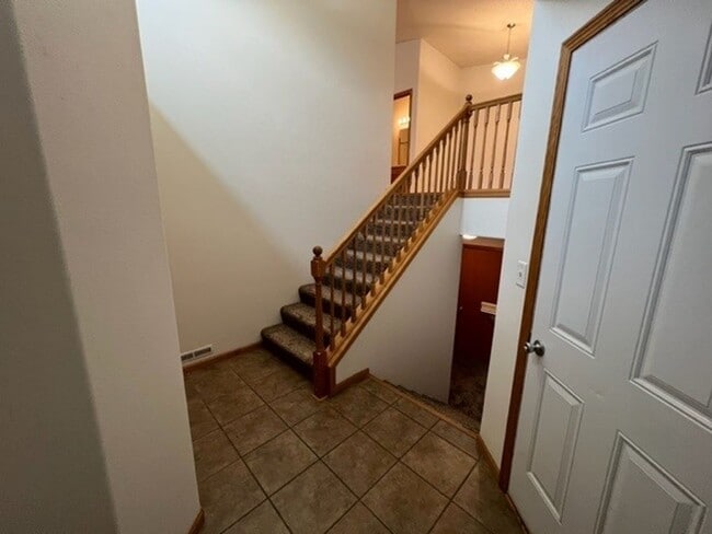 1214 37th Ave S in Moorhead, MN - Building Photo - Building Photo