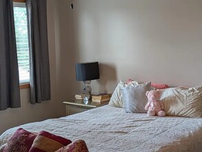 7087 139th Ave NW in Ramsey, MN - Foto de edificio - Building Photo