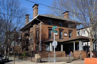 3511 Baring St in Philadelphia, PA - Foto de edificio - Building Photo