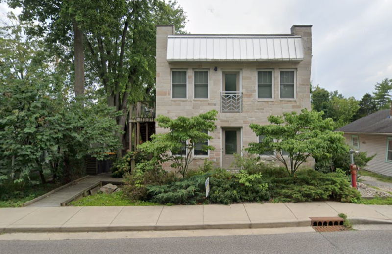 406 E Hillside Dr in Bloomington, IN - Building Photo