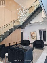 101 Erskine Ave in Toronto, ON - Building Photo - Building Photo