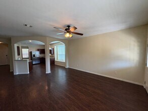 13529 Raintree Dr in Montgomery, TX - Building Photo - Building Photo