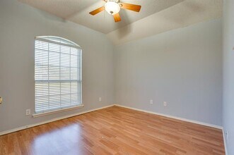 2701 Chatsworth Dr in Grapevine, TX - Building Photo - Building Photo