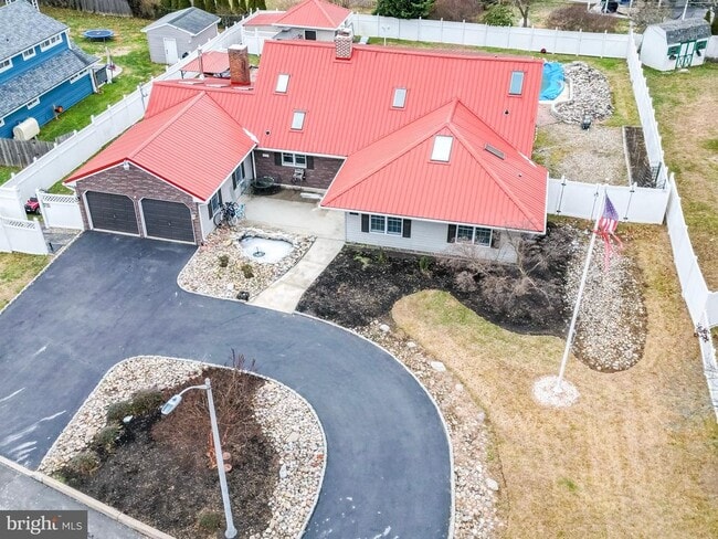 24 Rose Apple Rd in Levittown, PA - Building Photo - Building Photo