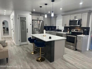 3782 Catalina Dr in Cocoa, FL - Foto de edificio - Building Photo