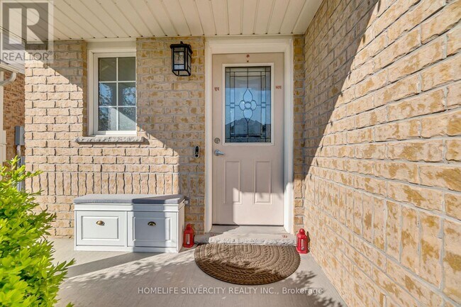 19 Dougall St in Guelph, ON - Building Photo - Building Photo