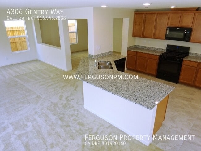4306 Gentry Way in Rocklin, CA - Building Photo - Building Photo