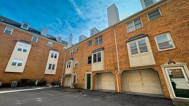 property at 519 W 20th St