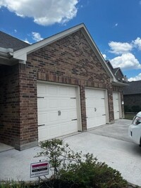 3115 Rose Trace Dr in Spring, TX - Foto de edificio - Building Photo