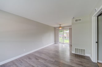 11270 Liana Ln in St. Ann, MO - Building Photo - Building Photo