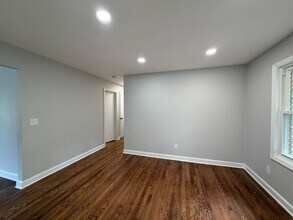 4928 Showalter Rd NW in Roanoke, VA - Building Photo - Building Photo