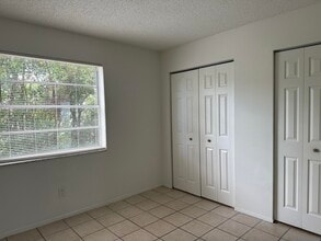 4606 SE Binnacle Way in Stuart, FL - Foto de edificio - Building Photo