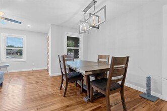 2801 S Hills Ave in Fort Worth, TX - Building Photo - Building Photo