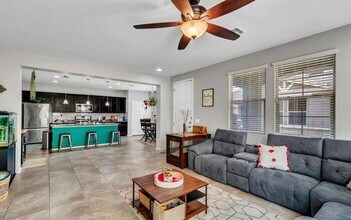 156 N Sandal in Mesa, AZ - Building Photo - Building Photo