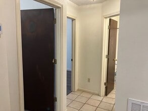 1300-1302 N Bishop St in San Marcos, TX - Building Photo - Building Photo