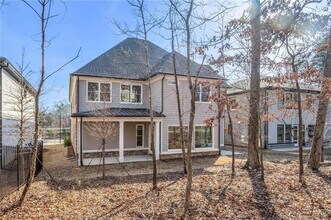 909 Sunny Meadows Ln in Marietta, GA - Building Photo - Building Photo