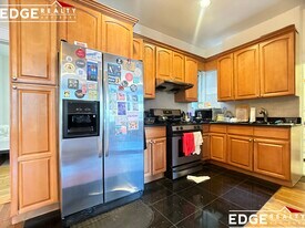 1258 Commonwealth Ave, Unit 4 in Boston, MA - Building Photo