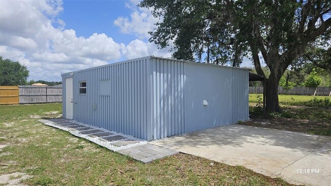 property at 3142 Diana Dr