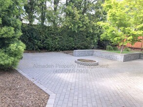 1515 Bergerac Dr in San Jose, CA - Building Photo - Building Photo
