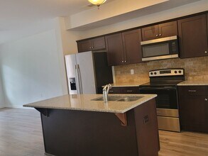 1576 Iris Walk in Jonesboro, GA - Building Photo - Building Photo