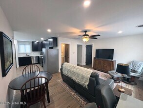 433 Joseph St in Ballston Spa, NY - Building Photo - Building Photo