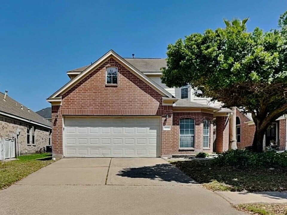 18530 Burgundy Sky Way in Cypress, TX - Building Photo