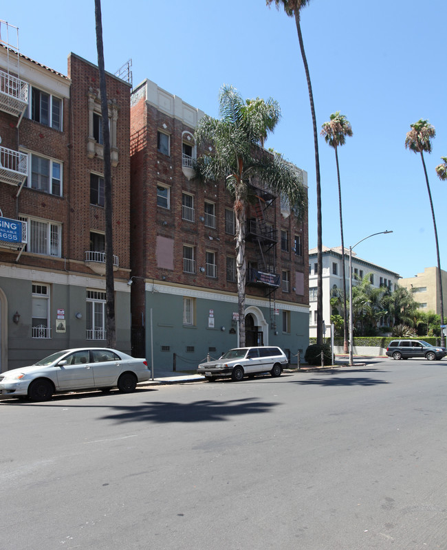 The Wilshire Apartments in Los Angeles, CA - Foto de edificio - Building Photo