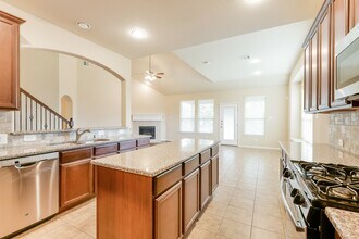 143 N Greatwood Glen Pl in Montgomery, TX - Building Photo - Building Photo