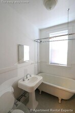 156-158 Summer St Unit #104 in Somerville, MA - Building Photo - Building Photo