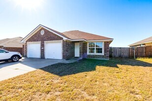 2913 Starlight Dr in Copperas Cove, TX - Building Photo