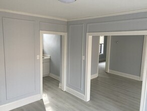 7325 N Honore St in Chicago, IL - Building Photo - Building Photo