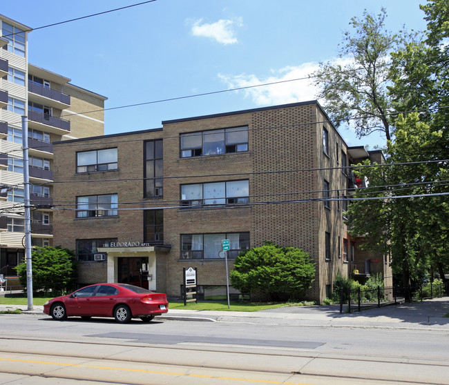 2667 Lake Shore Blvd in Toronto, ON - Building Photo - Building Photo