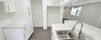 1417 S Greenwood Ave, Unit H in Montebello, CA - Foto de edificio - Building Photo