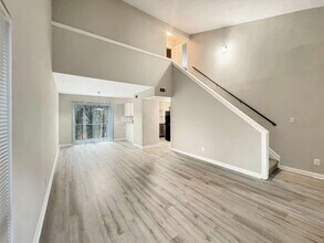 3932 Darryl Ln in Gainesville, GA - Building Photo - Building Photo