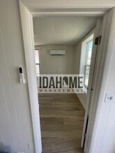 411-417 E Halliday St in Pocatello, ID - Foto de edificio - Building Photo