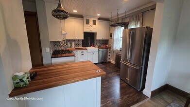 3604 E 56th St in Minneapolis, MN - Building Photo - Building Photo