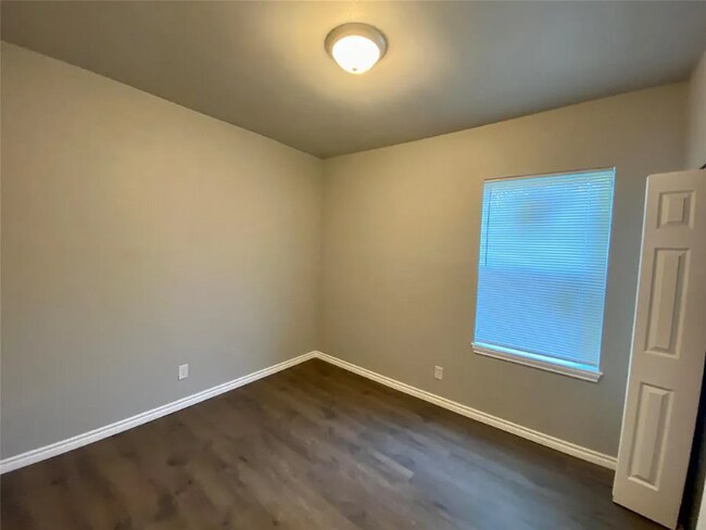 1040 E Richmond Ave in Fort Worth, TX - Building Photo - Building Photo